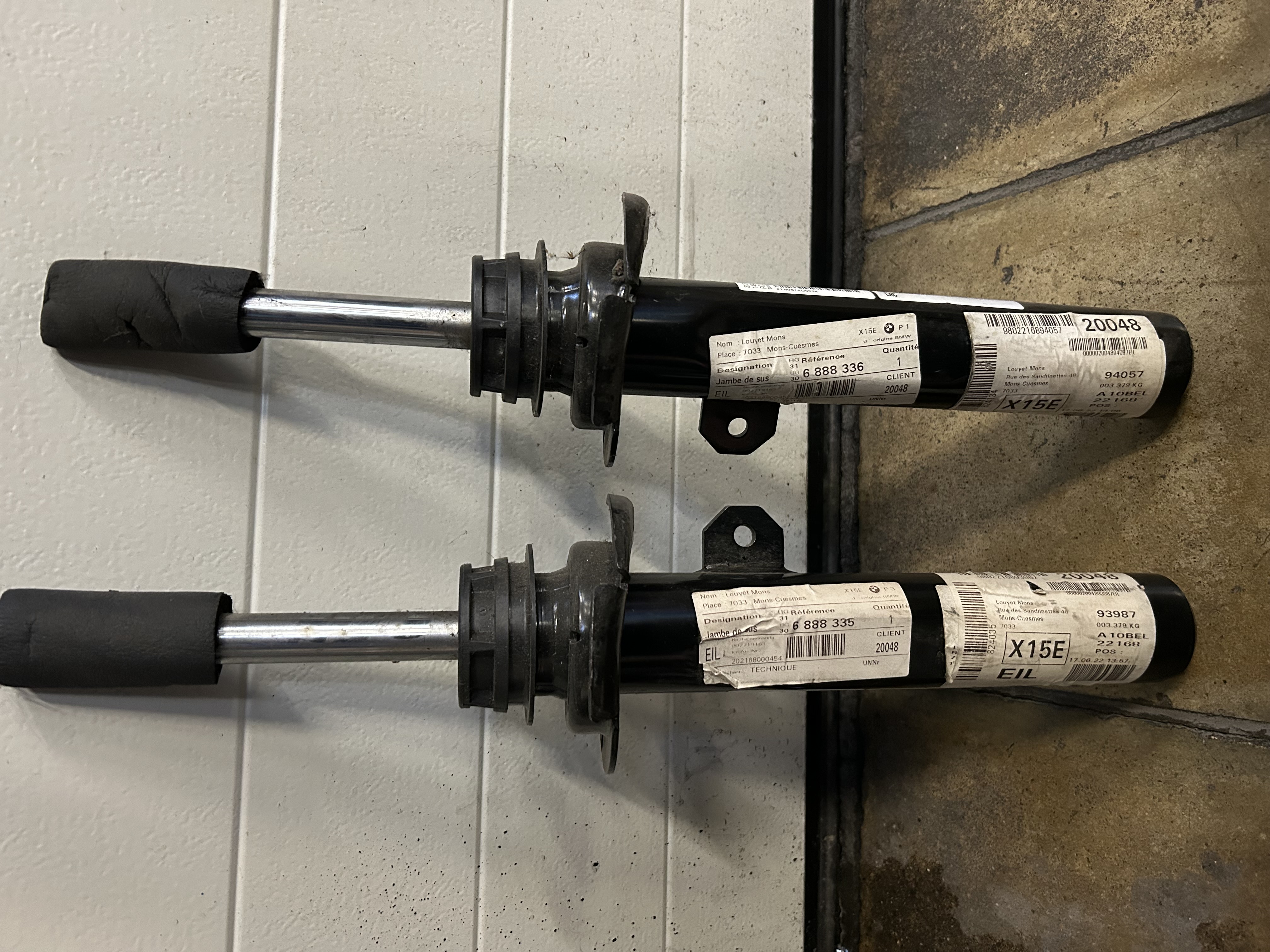 Jambe de suspension avant pour BMW X2 F39 (gauche+droite)